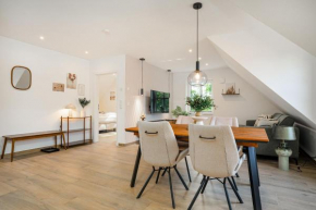 Muuske, neu, OG mit Balkon & zwei Bädern